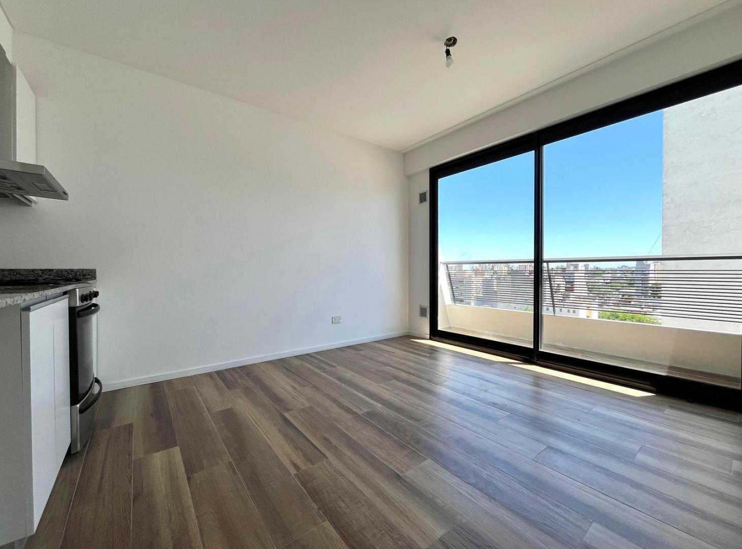 Foto de Venta Departamento 3 Ambientes en San Cristóbal - , PISO ALTO, luminoso, imagen 1