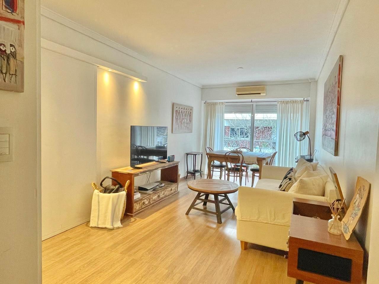 Foto de VENTA Departamento de 3 Ambientes con Cochera – Belgrano | Piso alto, imagen 3