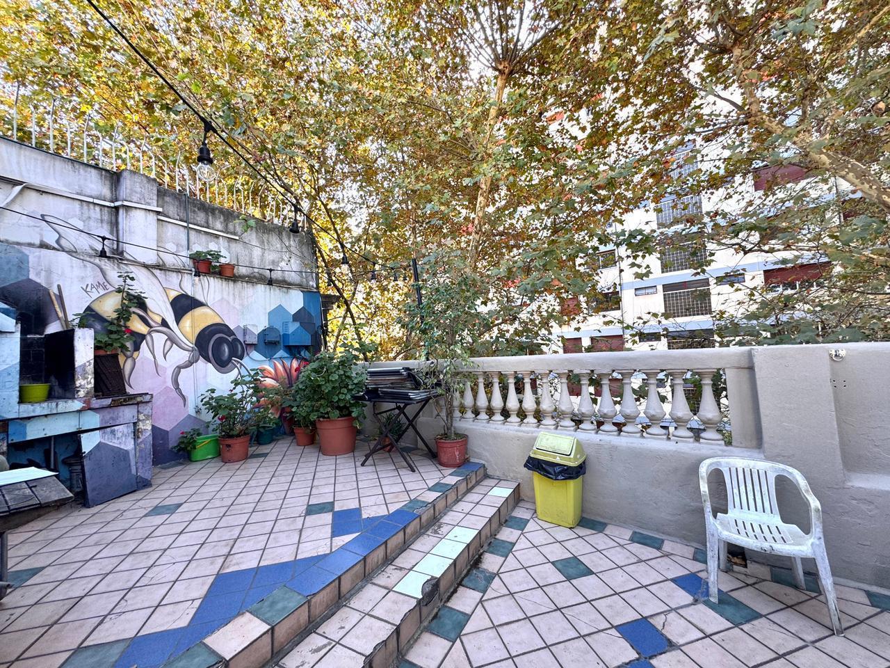 Foto de Excelente zona-Edificio hostel con local en venta- Chile 300, San Telmo, imagen 3