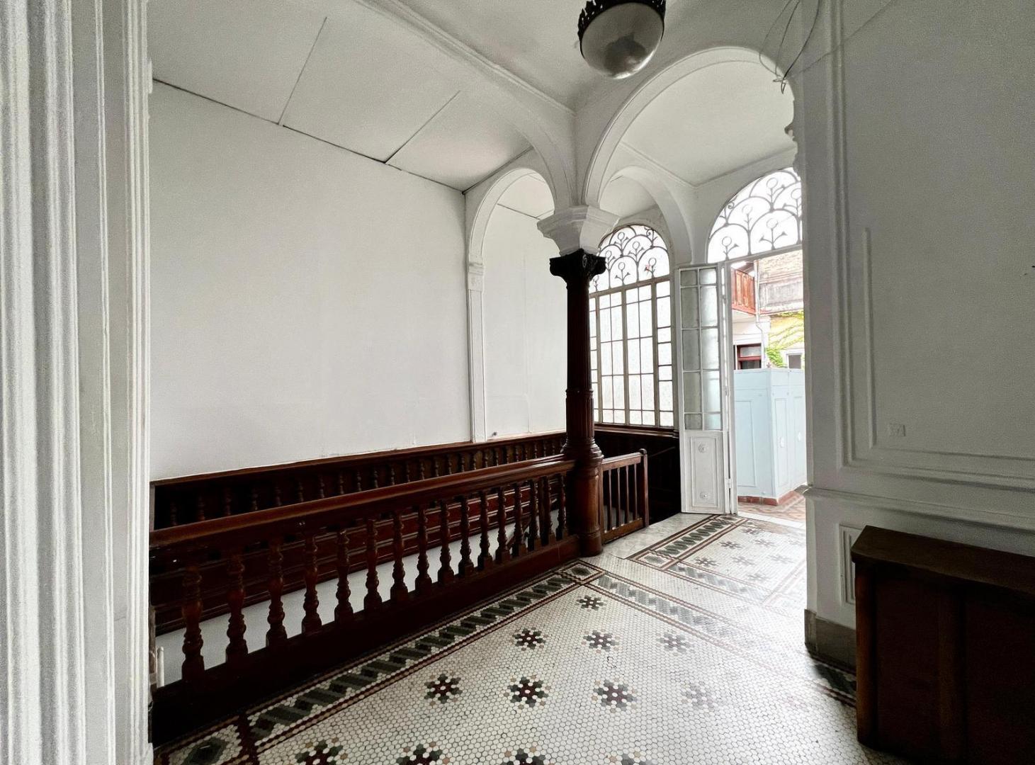 Foto de Venta - Edificio Tipo PH con habilitación para HOTEL - Monserrat - Un, imagen 1