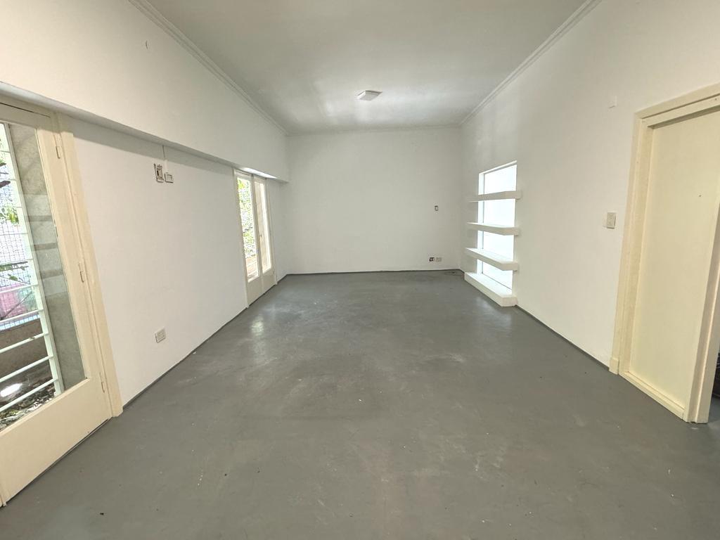 Foto de ALQUILER OFICINA SIN EXPENSAS - Villa Crespo - Balcón, entrada, imagen 2