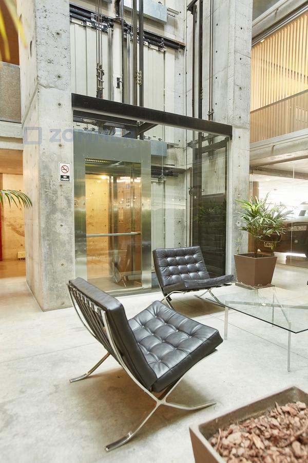 Foto de OFICINA EN VENTA CON RENTA EN SAAVEDRA - Semipiso - Dos cocheras mas, imagen 2