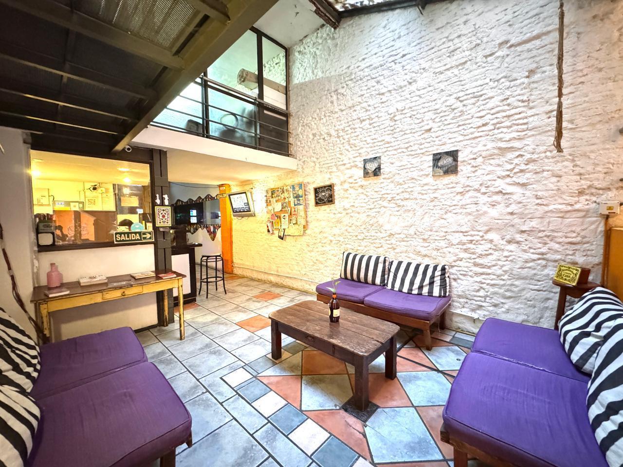 Foto de VENTA edificio Hostel y Restaurante en San Telmo - Zona turística, imagen 2