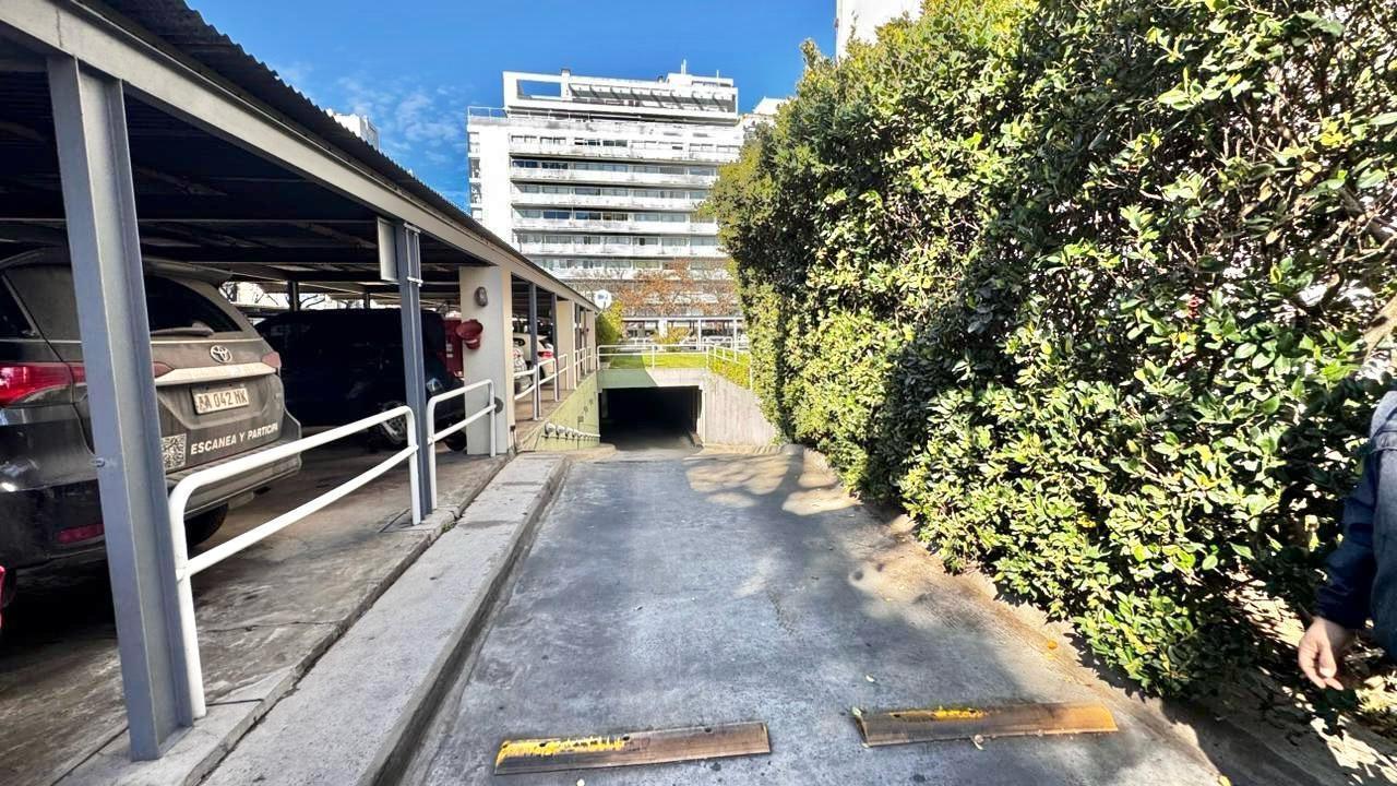Foto de Cochera en Venta en Colegiales en los Silos de Dorrego | EDIFICIO CON, imagen 1