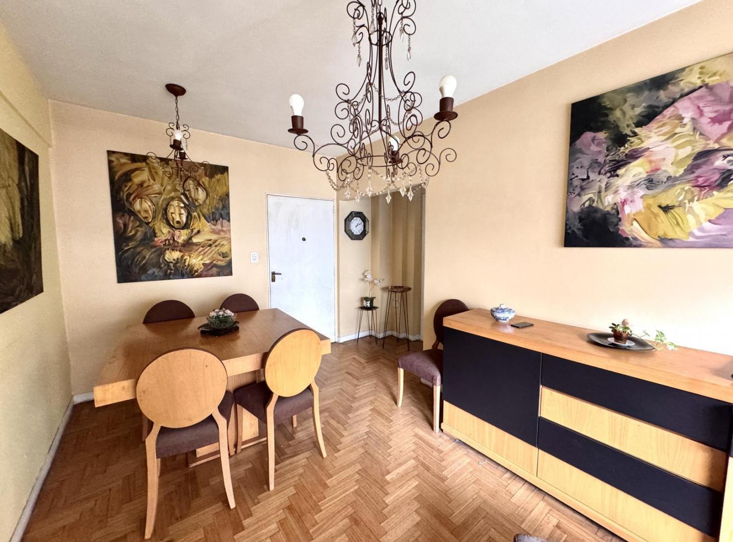 Foto de EN VENTA Departamento 2 ambientes con balcon al frente corrido en, imagen 2