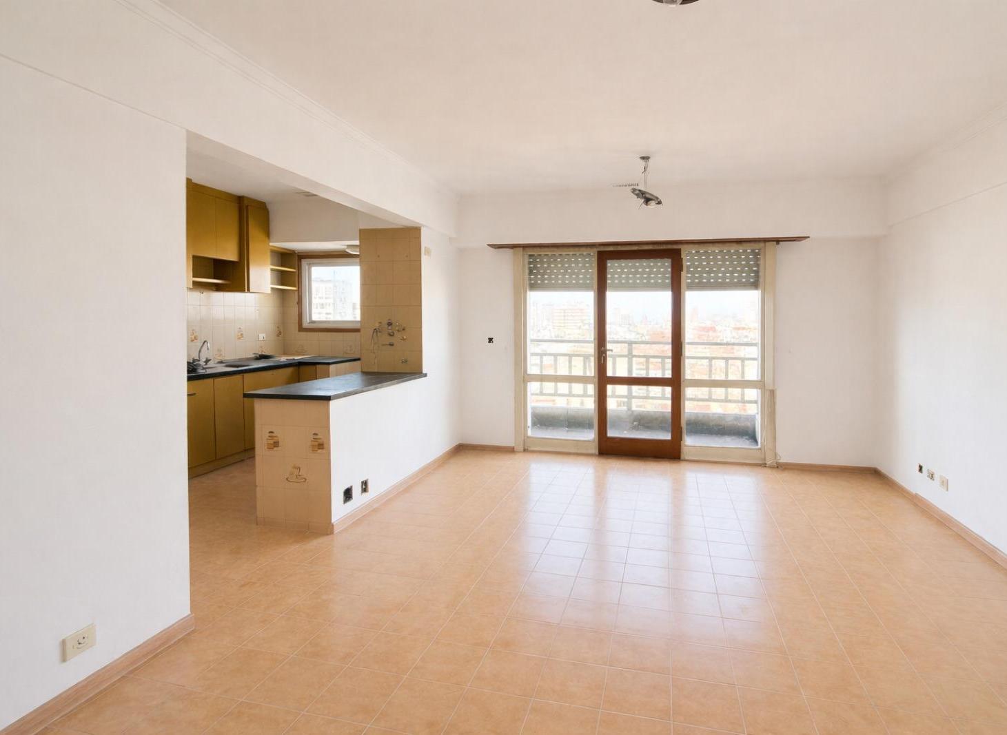 Foto de 4 AMBIENTES A REFACCIONAR | PISO ALTO AL FRENTE | BALCÓN | VISTA, imagen 1