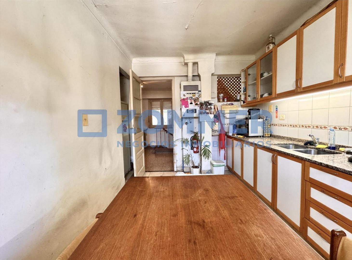 Foto de PH en VENTA en Vicente Lopez 1 er Piso por Escalera | Entrada, imagen 4