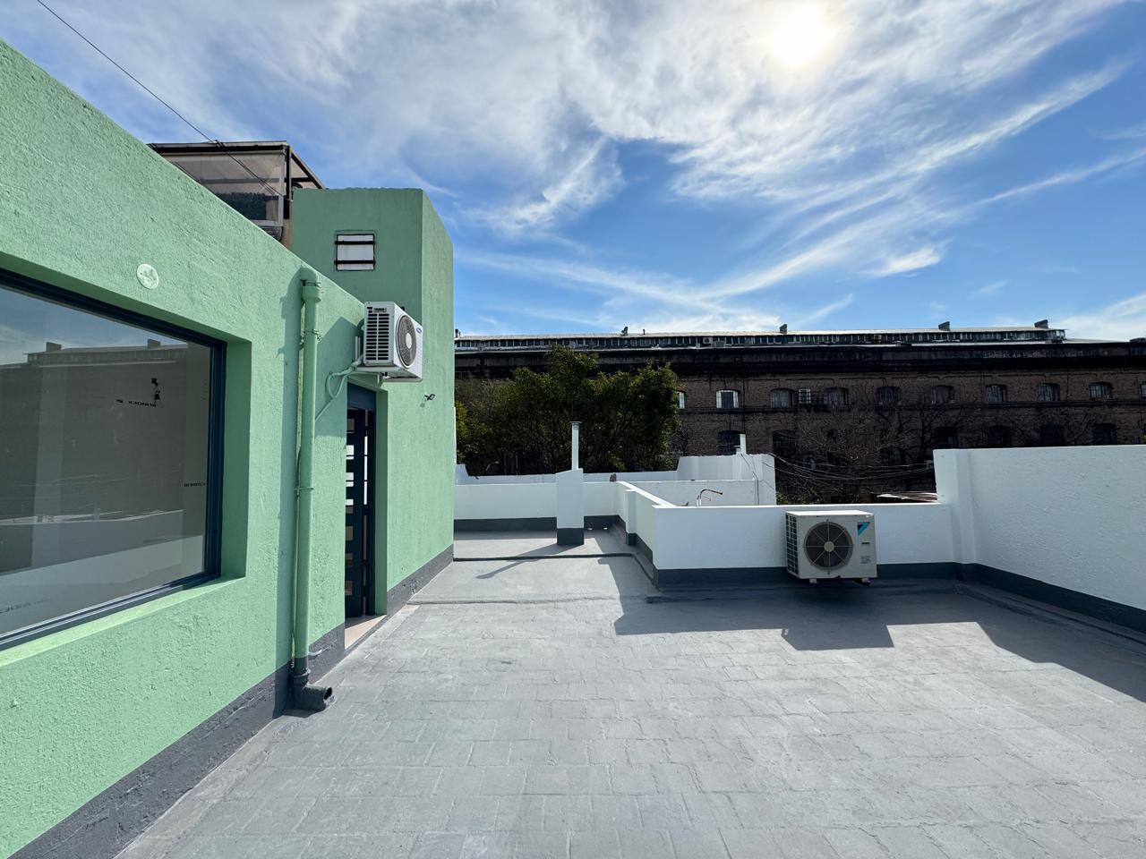 Foto de OFICINA Alquiler PH - Duplex - Gran terraza - Sin expensas - Apto, imagen 4