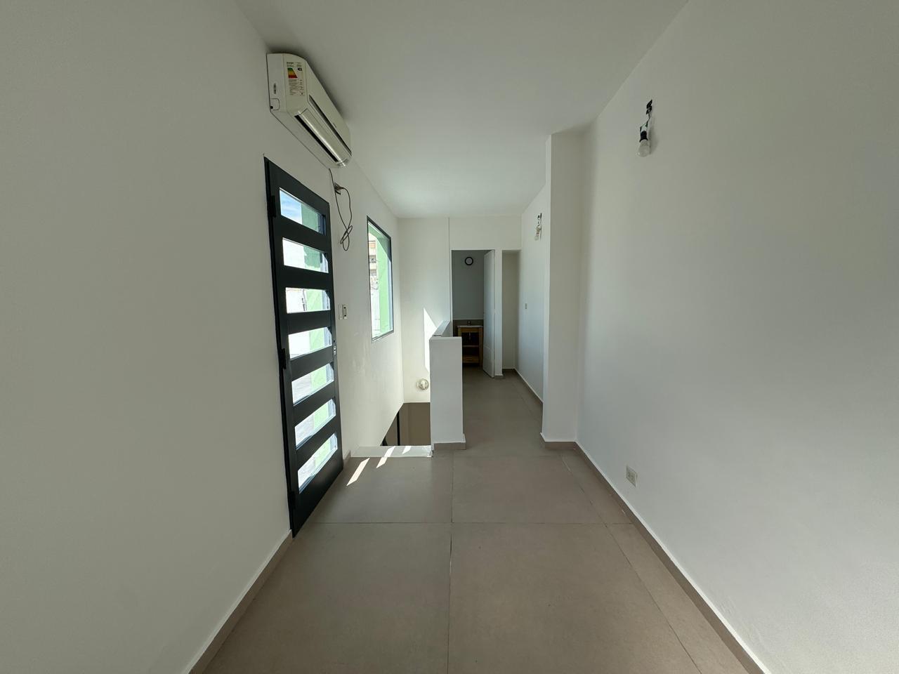 Foto de OFICINA Alquiler PH - Duplex - Gran terraza - Sin expensas - Apto, imagen 5