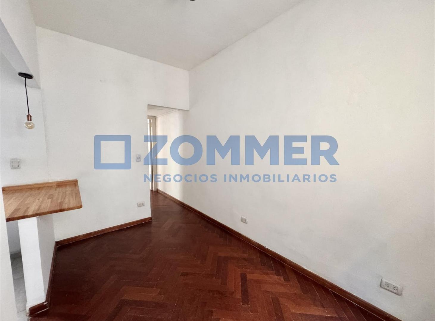Foto de 2 AMBIENTES en VENTA con BALCON en Palermo Piso 2 por escalera, imagen 5