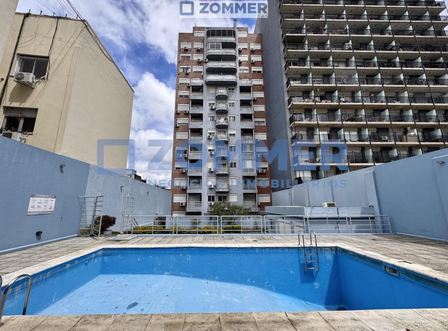 Foto de VENTA DEPARTAMENTO 2 AMBIENTES CON COCHERA, PILETA en CHACARITA |, imagen 2