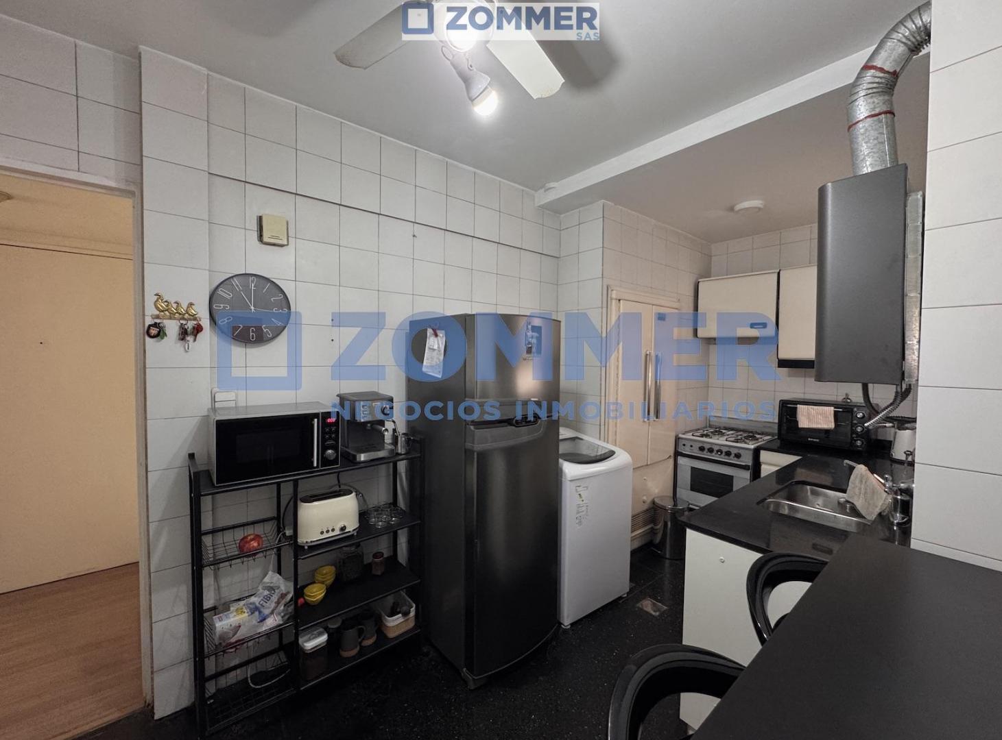 Foto de VENTA Departamento de 3 Ambientes con Cochera – Belgrano | Piso alto, imagen 4