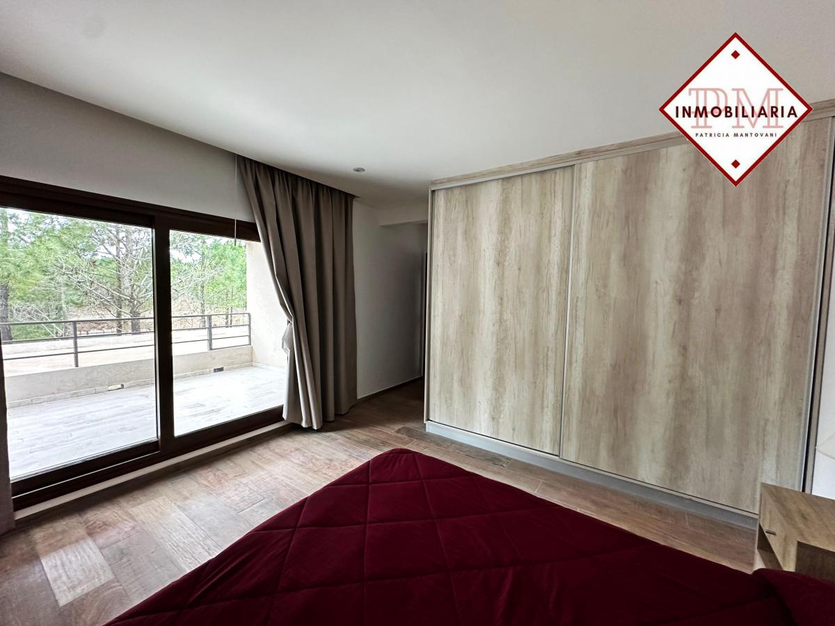 Casa en Venta - Costa Esmeralda, Cercana Al Mar. Barrio Maritimo 4. 2
