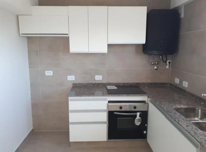 Departamento En Alquiler En Quilmes Centro - 3 Ambientes Con Cochera! 5