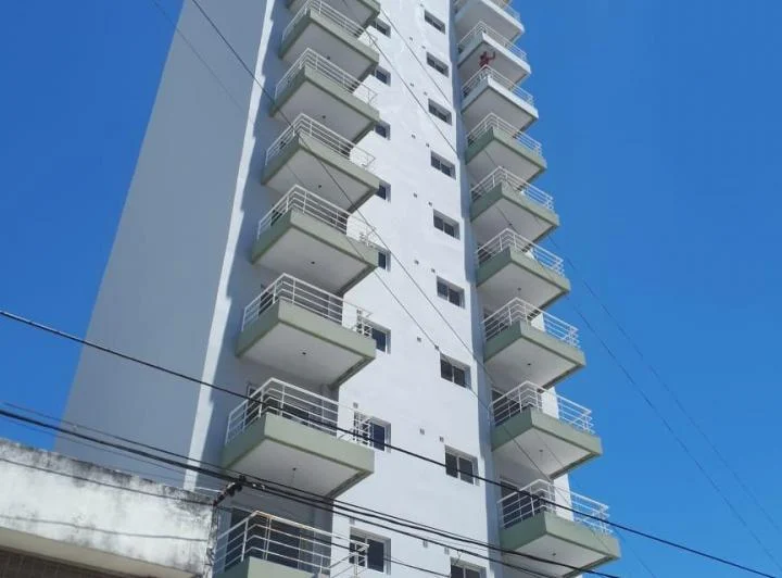 Departamento En Alquiler En Quilmes Centro - 3 Ambientes Con Cochera! 2