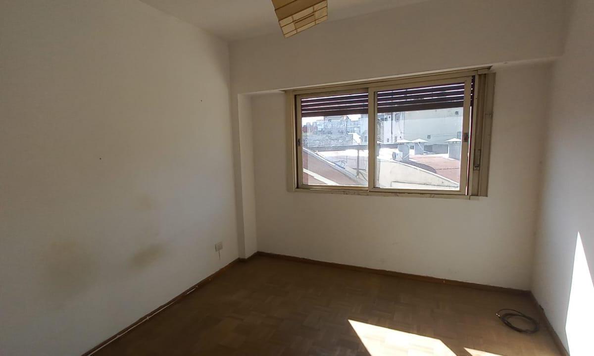 Venta Depto 3 Ambientes Barracas - Luminoso - a Refaccionar 2