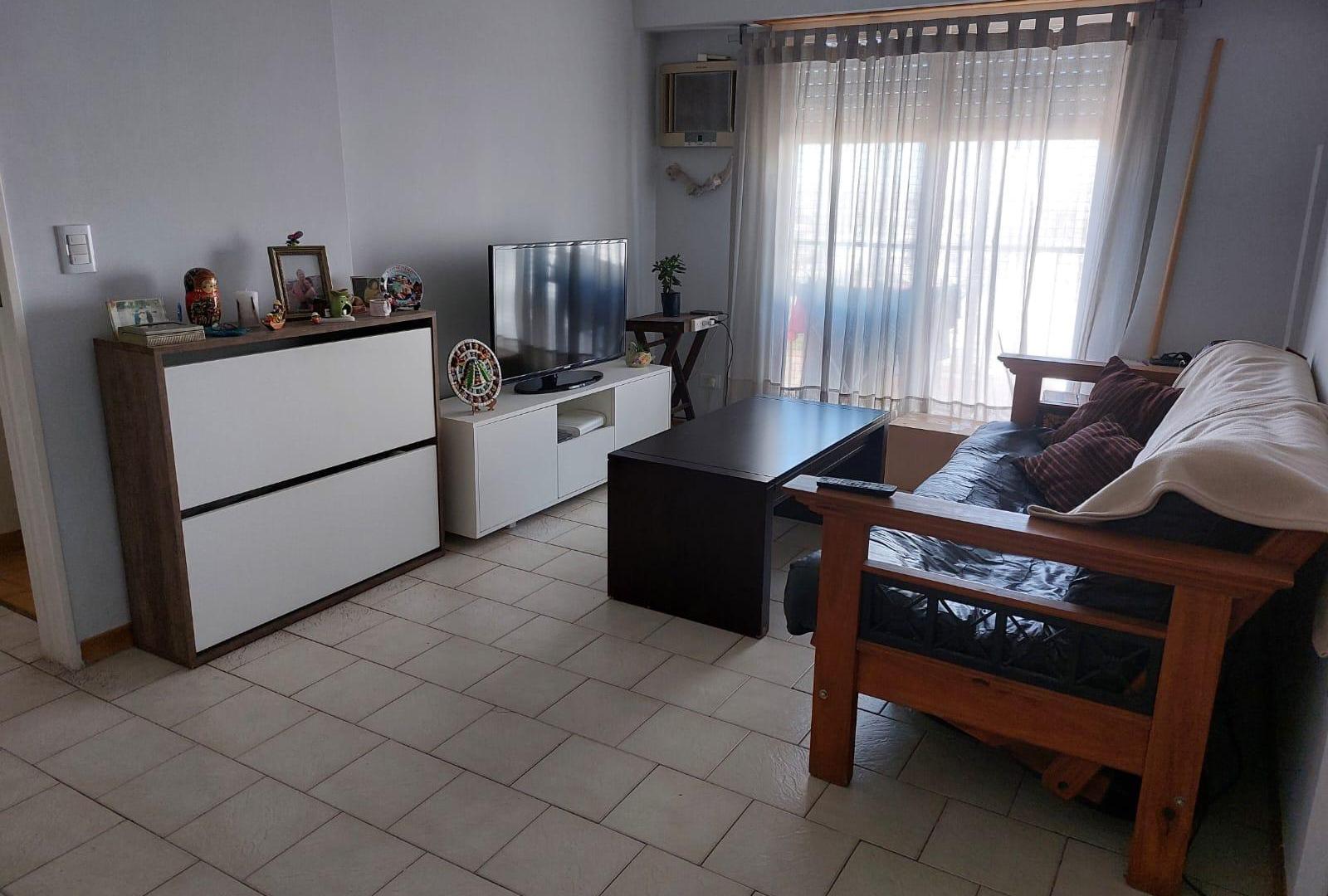 Foto de VENTA (APTO CRÉDITO) 2 AMBIENTES CON COCHERA Y BALCON, imagen 3