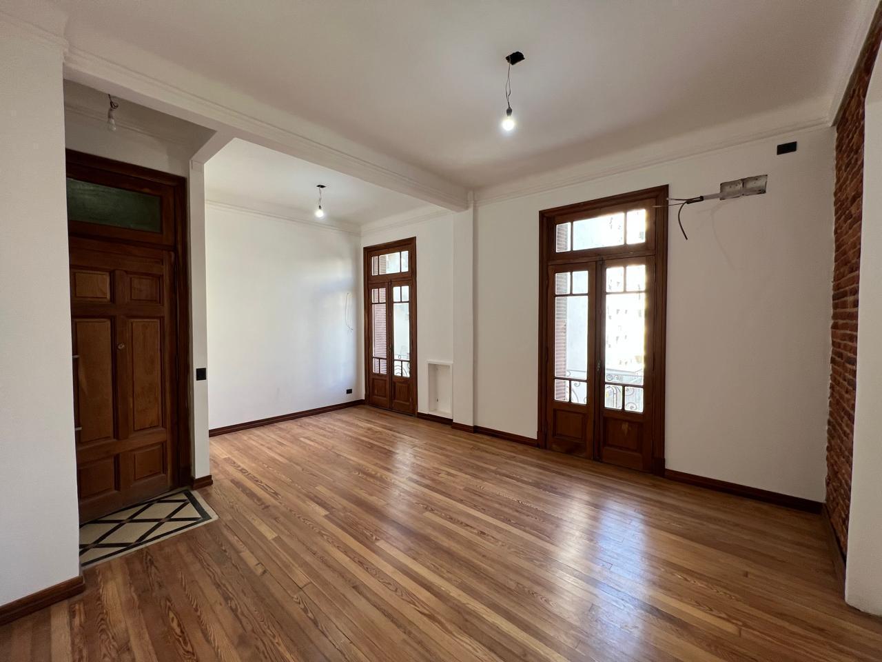 Foto de DEPARTAMENTO EN VENTA 2 / 3 AMBIENTES CON BALCON SAN NICOLAS OBELISCO, imagen 5