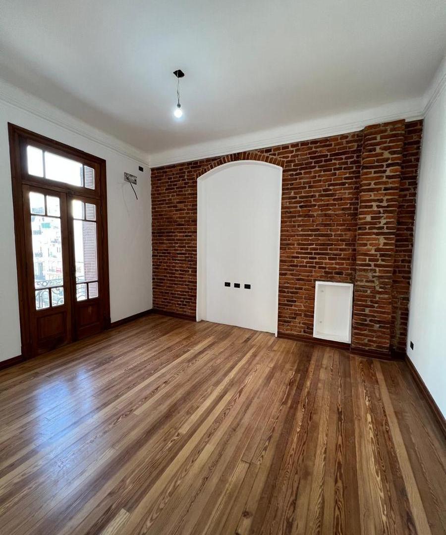 Foto de DEPARTAMENTO EN VENTA 2 / 3 AMBIENTES CON BALCON SAN NICOLAS OBELISCO, imagen 3
