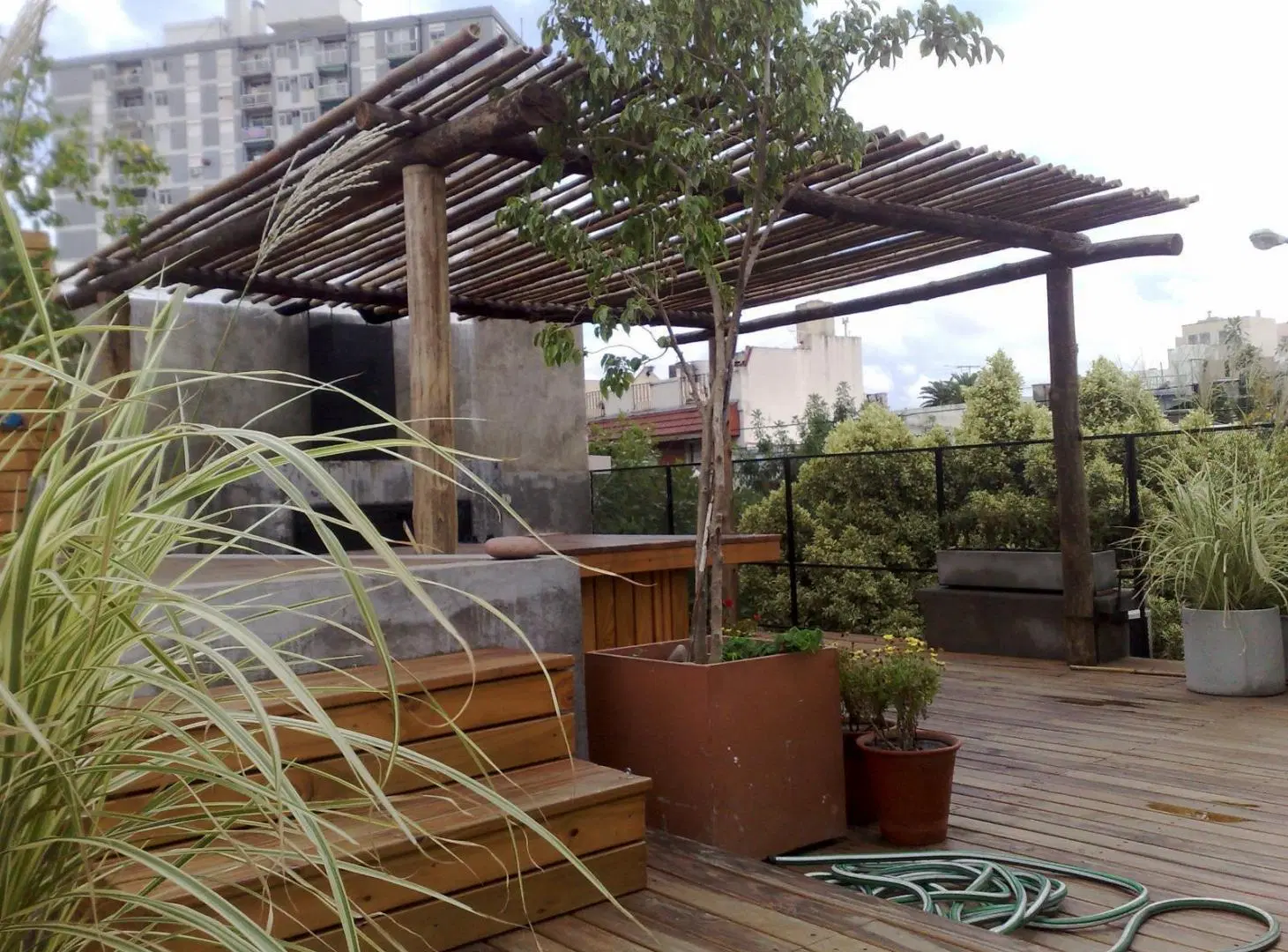INMUEBLE COMERCIAL/VIVIENDA EN ALQUILER - PALERMO HOLLYWOOD 2