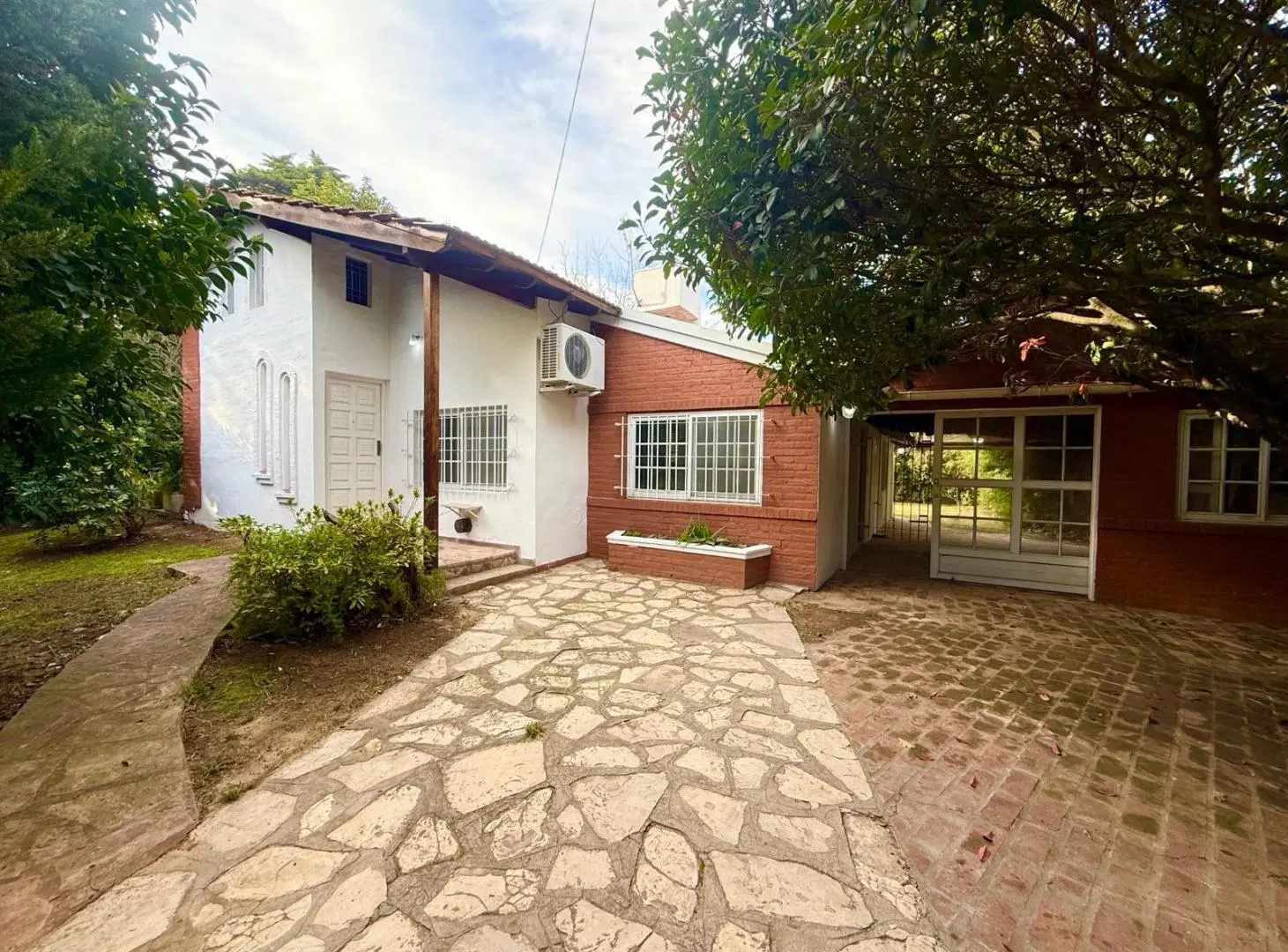 CASA EN ALQUILER en Canning (E. Echeverria) 8