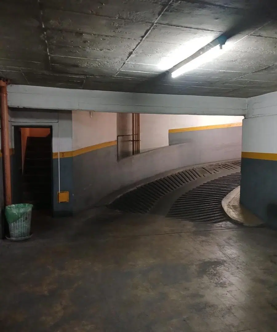 Cochera en Barrio Norte 3