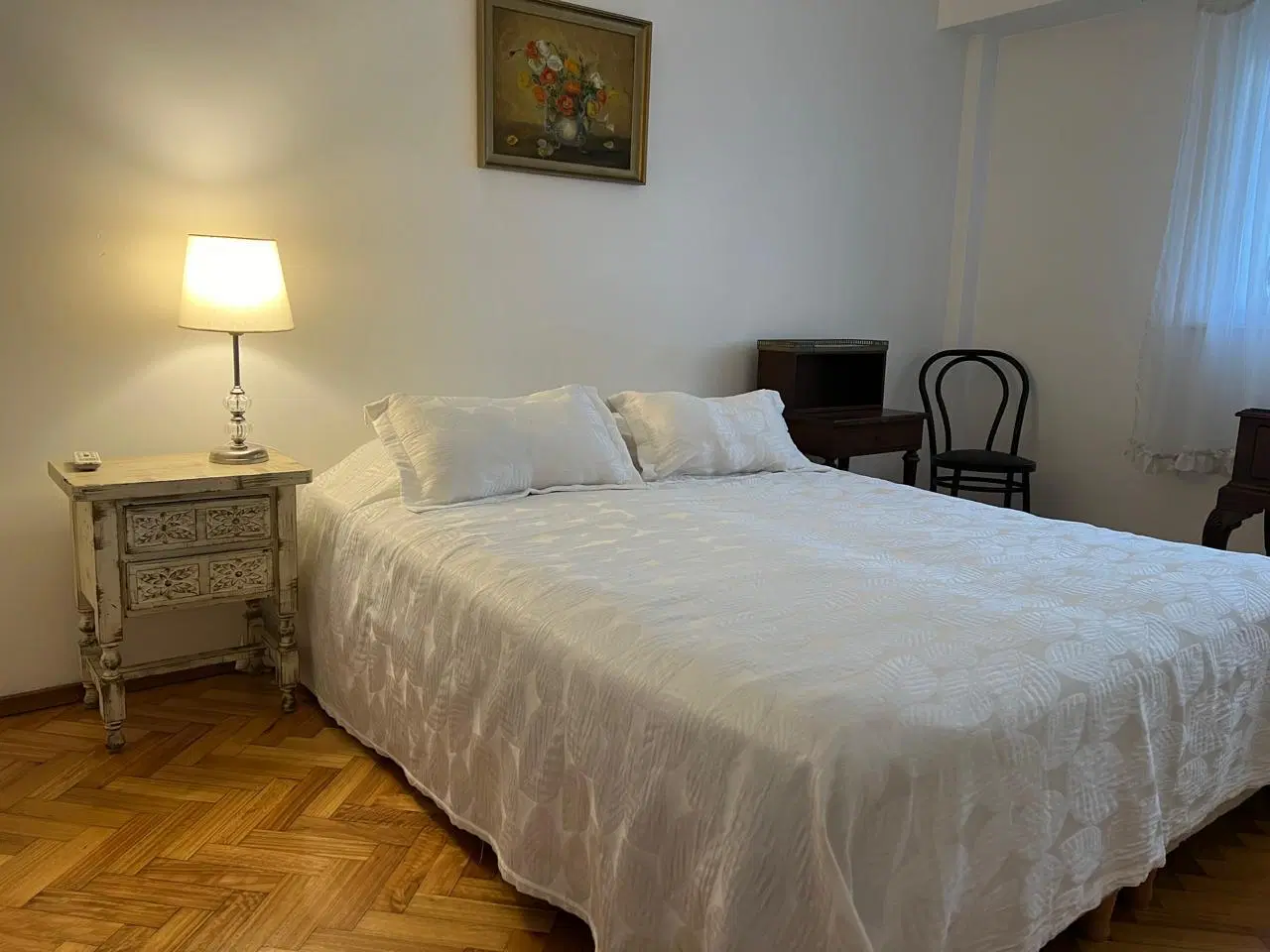 ALQUILER AMOBLADO 3 AMBIENTES CON BALCON- RETIRO - LUMINOSO 5