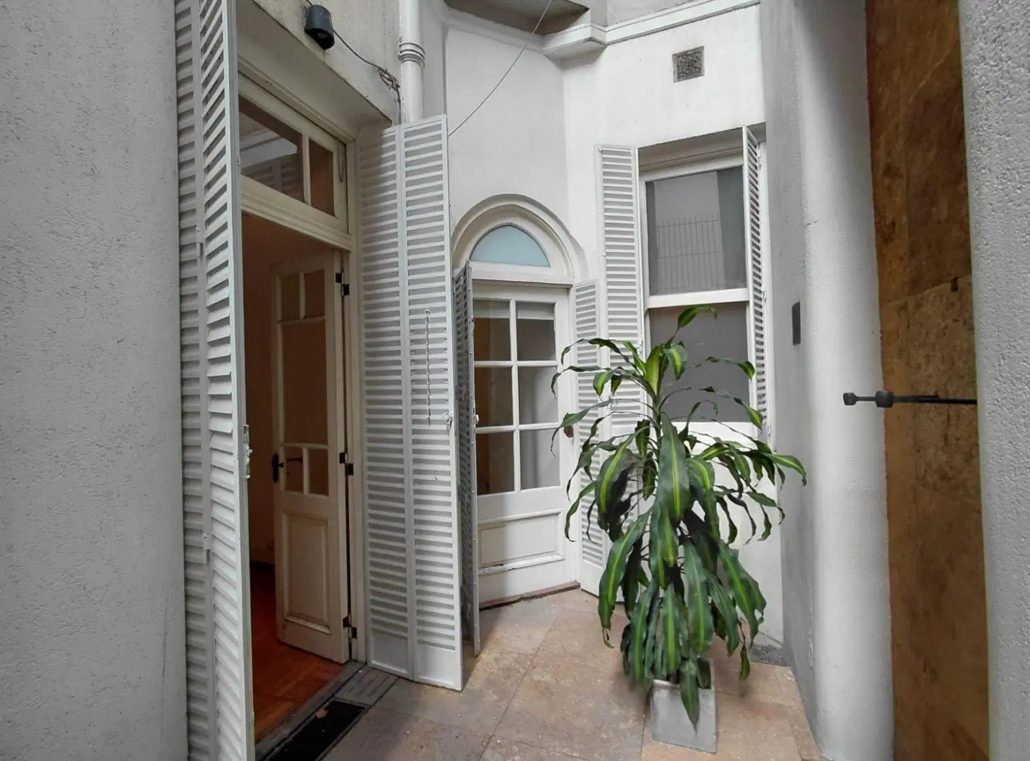 ALQUILER DEPARTAMENTO AMOBLADO 5 AMB CON PARRILLA Y COCHERA - RECOLETA 8