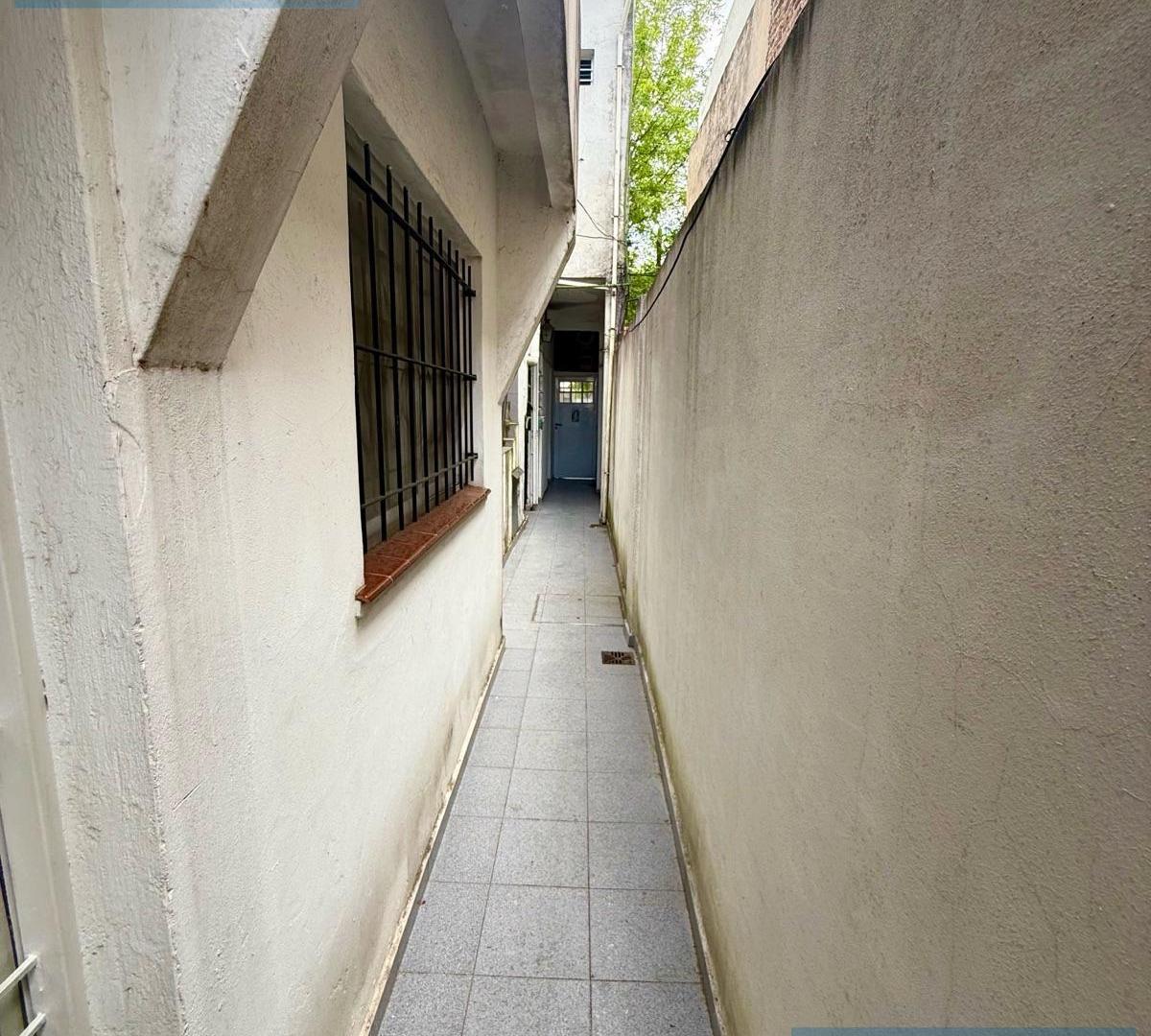 Foto de Alquiler PH de 3 ambientes en Banfield, imagen 4