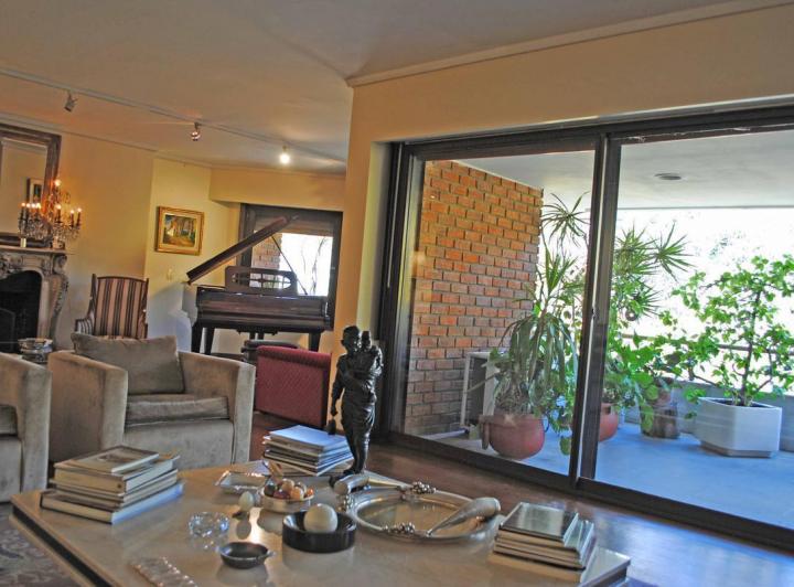 Aguado y Castilla – Palermo Chico – TERRAZA Y PILETA PROPIAS – 2 COCHERAS - 5