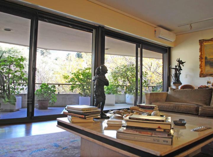 Aguado y Castilla – Palermo Chico – TERRAZA Y PILETA PROPIAS – 2 COCHERAS - 1
