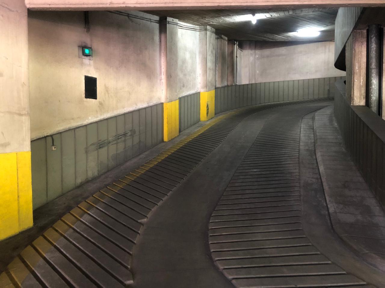 Foto de Cocheras fijas en excelente ubicación, imagen 4