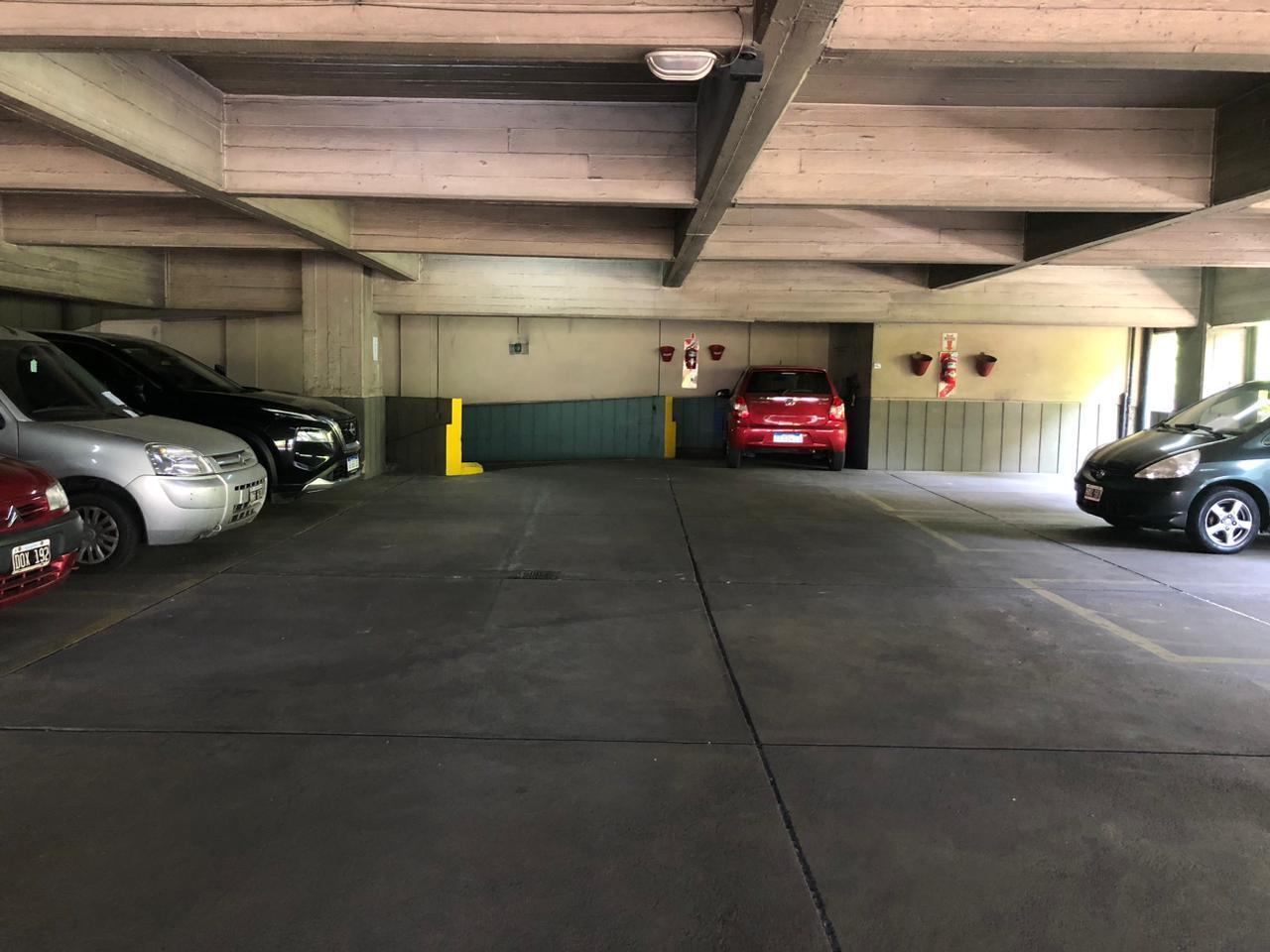 Foto de Cocheras fijas en excelente ubicación, imagen 3