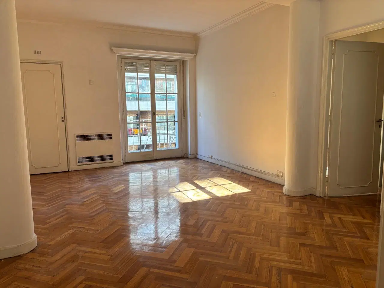 SCALABRINI ORTIZ Y JUNCAL - TODO LUZ Y SOL - AMB SUPER AMPLIOS -81m2   balcón - FTE - DEP - 3