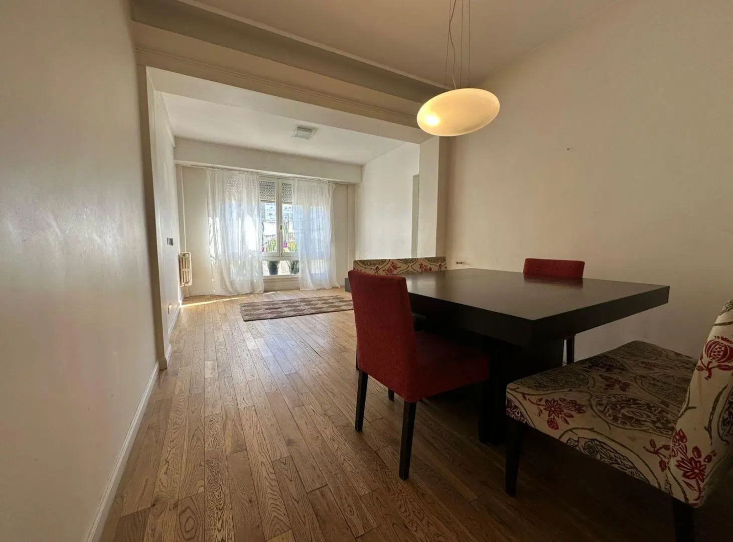 Luminoso semipiso de 4 ambientes -75m2- reciclado en Recoleta. 1