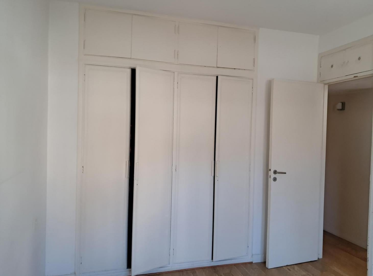 Foto de SEMIPISO DE DOS DORMITORIOS Y ESCRITORIO RECICLADO LLENO DE LUZ y, imagen 4