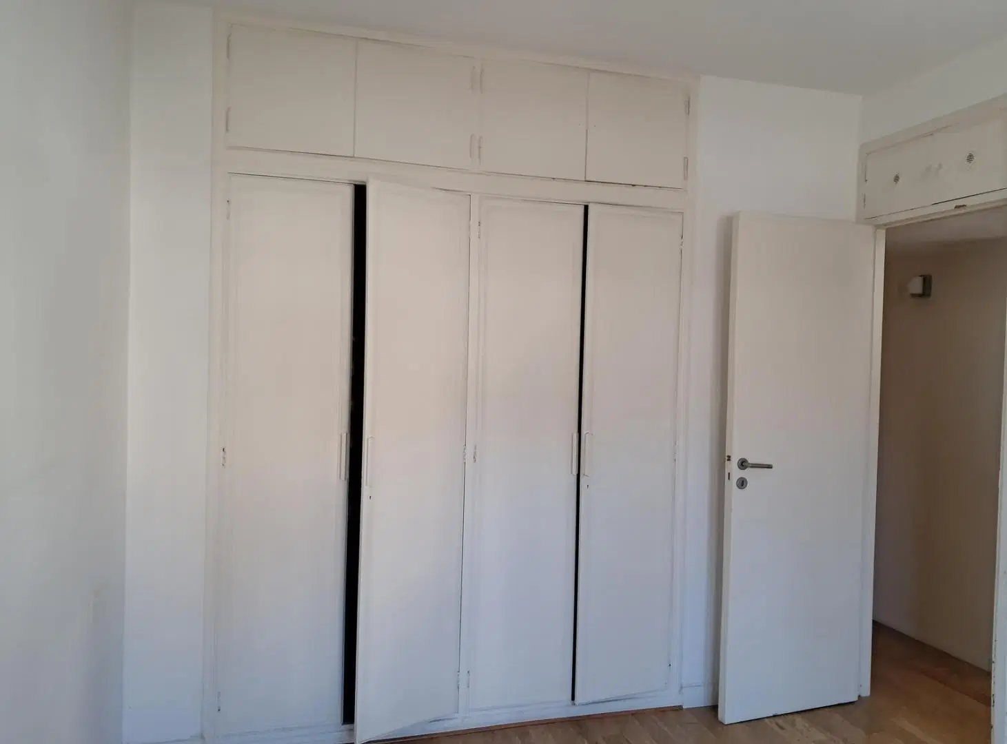 Luminoso semipiso de 4 ambientes -75m2- reciclado en Recoleta. 4
