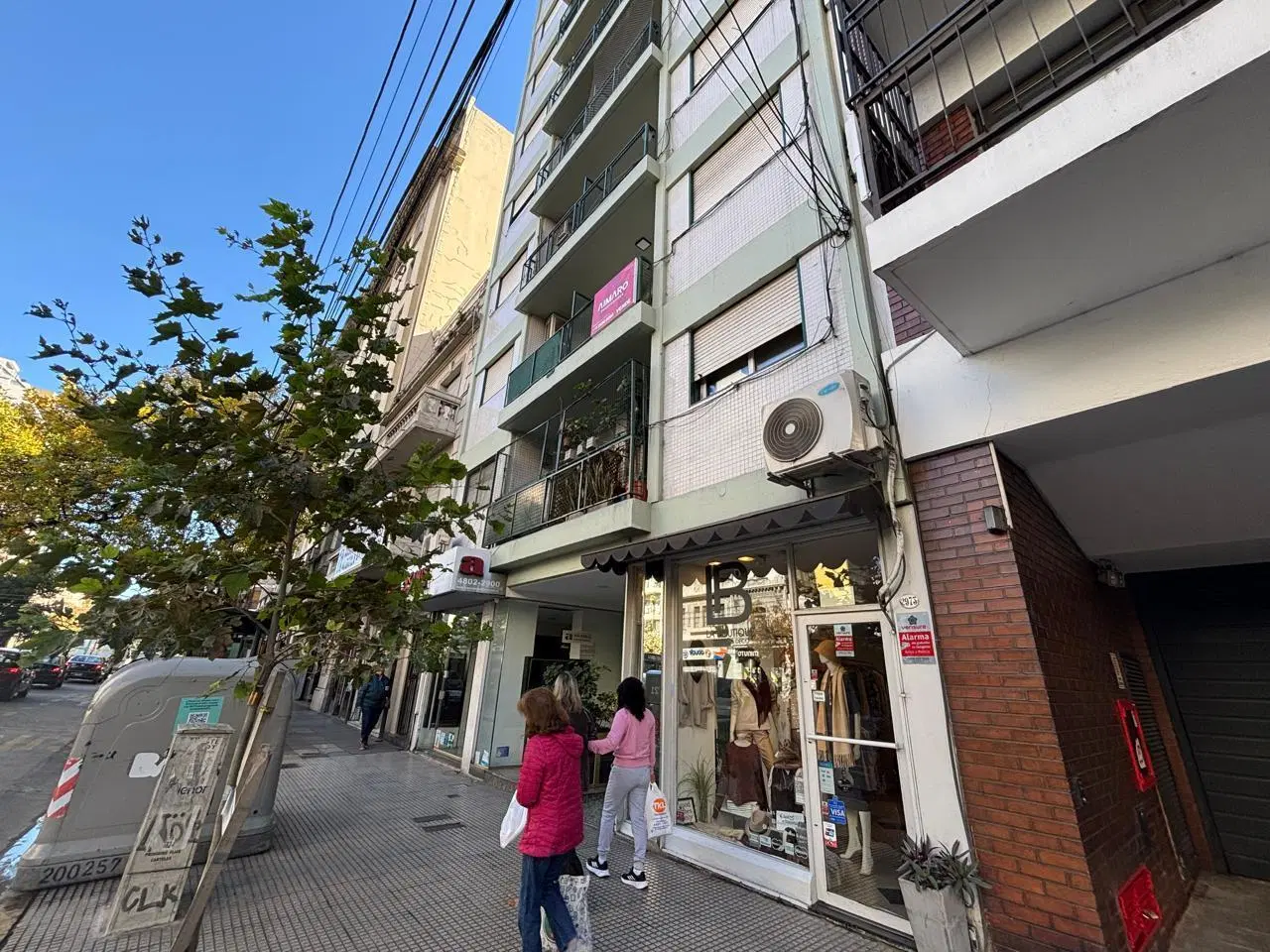LAS HERAS Y BILLINGHURST – MONOAMBIENTE C/COCINA Y BAÑO COMPLETO – VIVENDA-APTO PROF 5