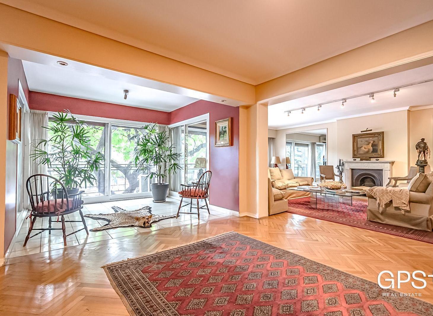 Foto de Piso con VISTA PLAZA ALEMANIA – CATEGORIA - DOS COCHERAS – Seg. 24hs., imagen 5