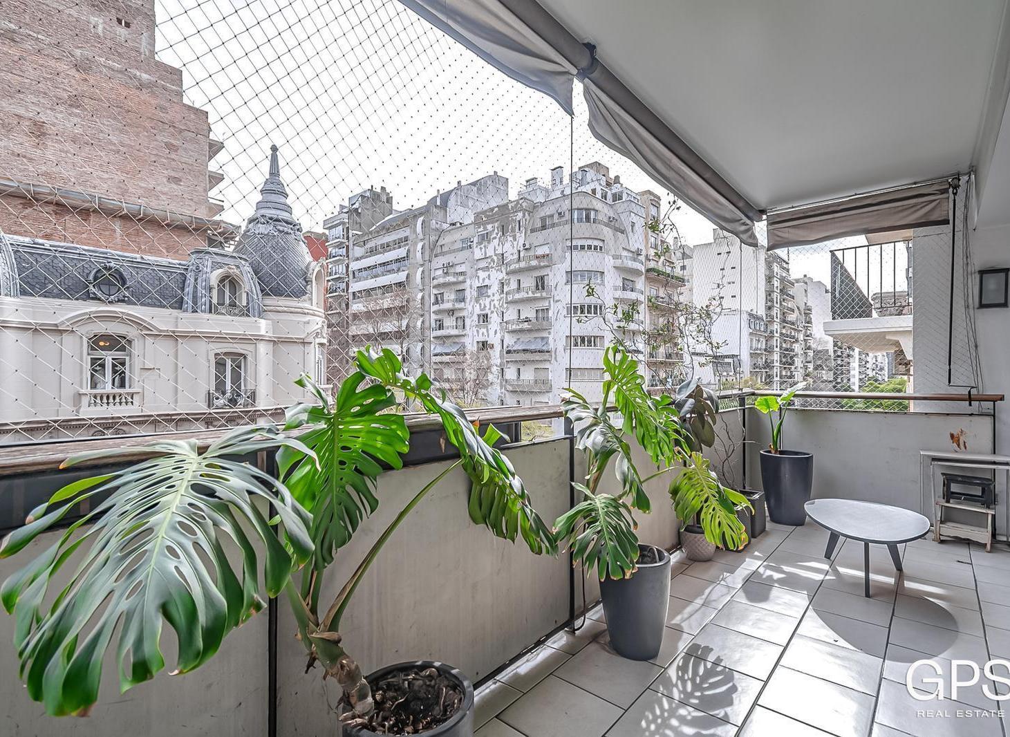 Foto de EXCELENTE PISO AL FRENTE CON BALCÓN En RECOLETA – Av. Callao y Las Heras, imagen 5