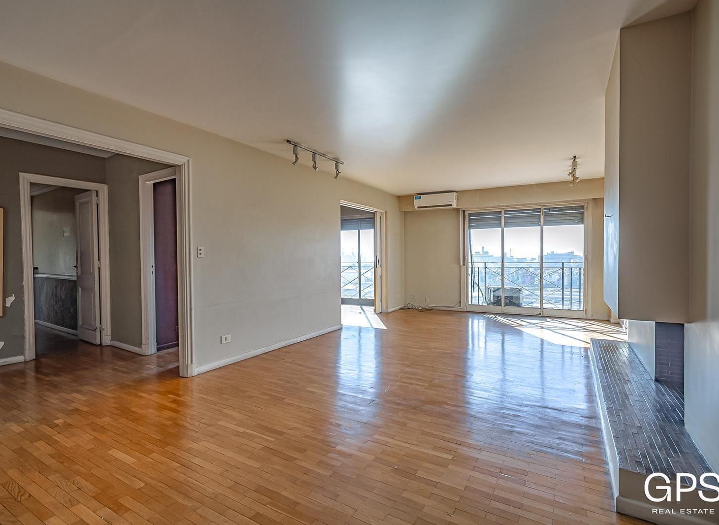 Foto de Muy buen departamento en Av. Libertador con COCHERA - PISO ALTO con, imagen 2