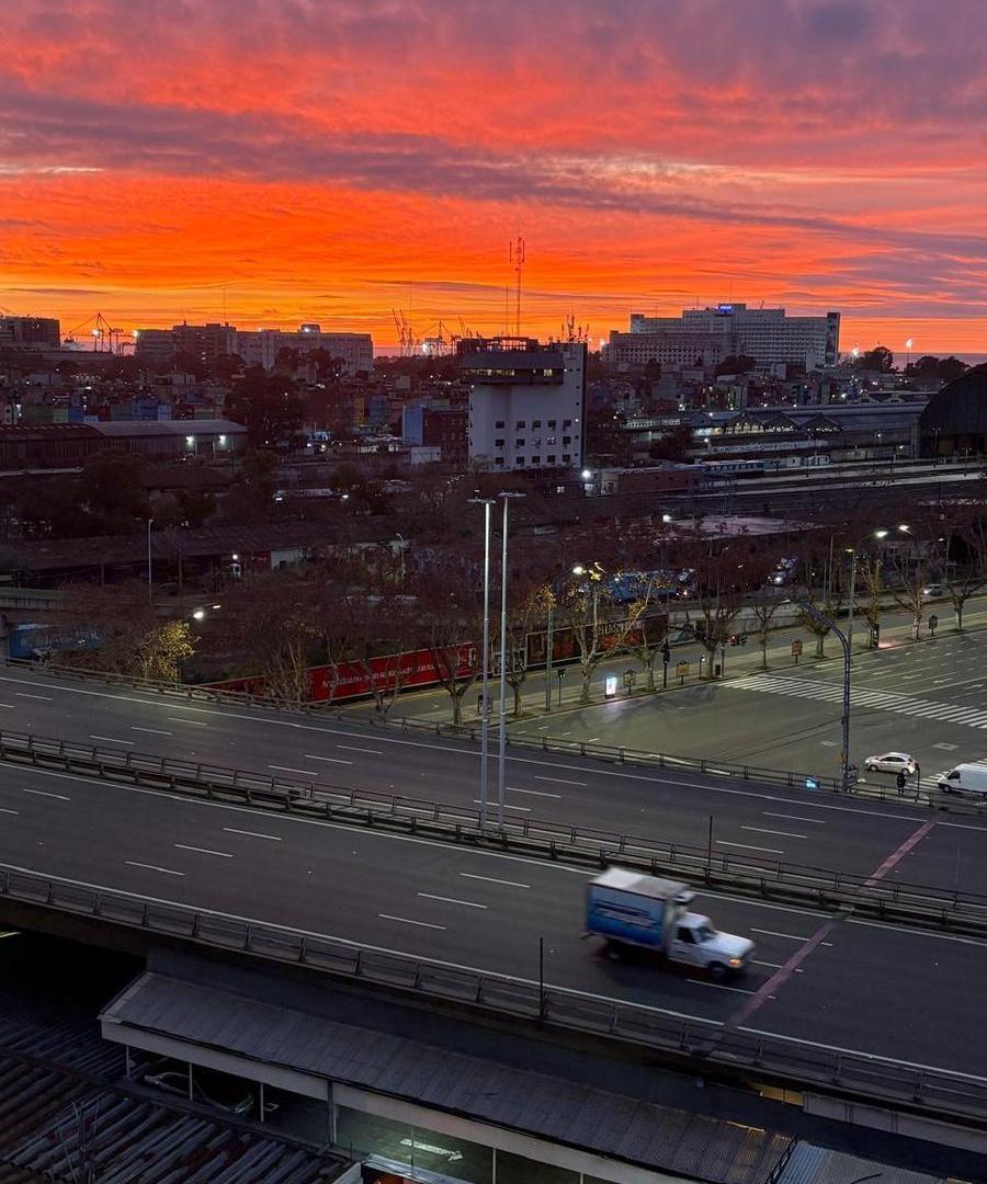 Foto de Piso ALTO con vista abierta a la ciudad y el rio en INMEJORABLE, imagen 3