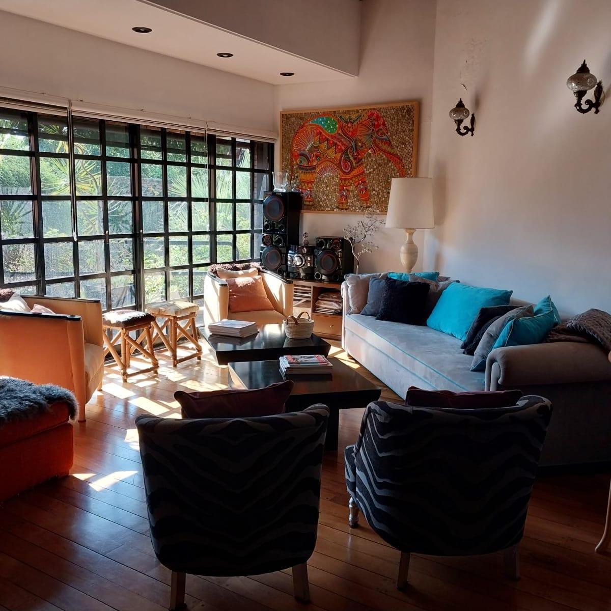 Venta. Saavedra. Jaramillo 3700. Excelente Casa 3 Dorm con Dep. Jardin. Piscina. 1