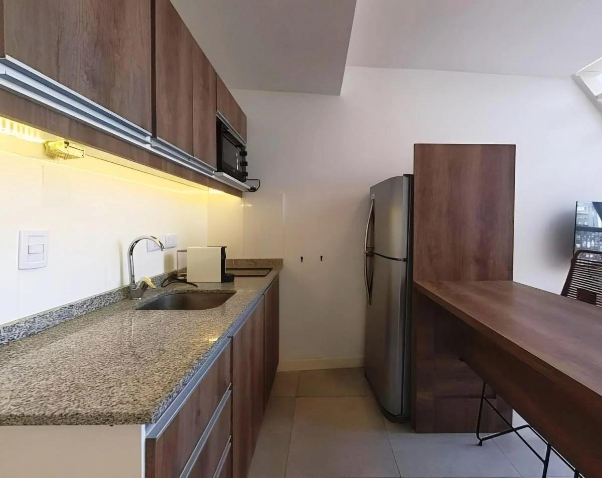 San Telmo. Bolivar 808. Exc Triplex con Terraza. Amob y Equip. Pisina, Gym, Seg. 4