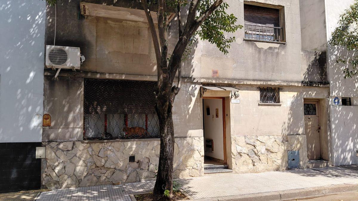 Foto de Venta- Flores Sur. Evaristo Carriego 1183- Casa de 2 plantas .4 dorm, imagen 1