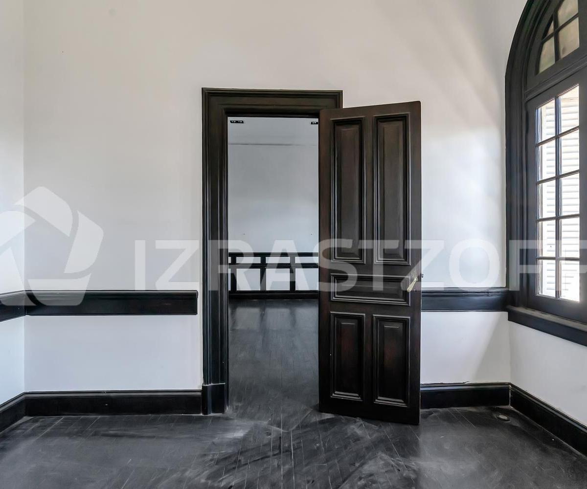 Departamento en Congreso Edificio La Inmobiliaria 6 Ambientes 2