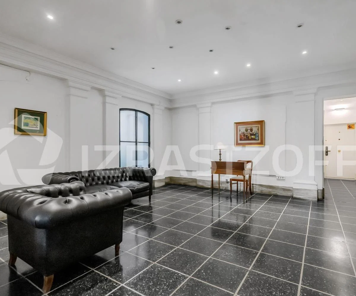 Foto de Departamento en venta en Barrancas de Belgrano, 4 ambientes. Muy, imagen 2