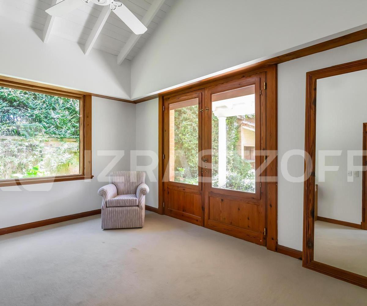 Casa en Lomas de San Isidro 3