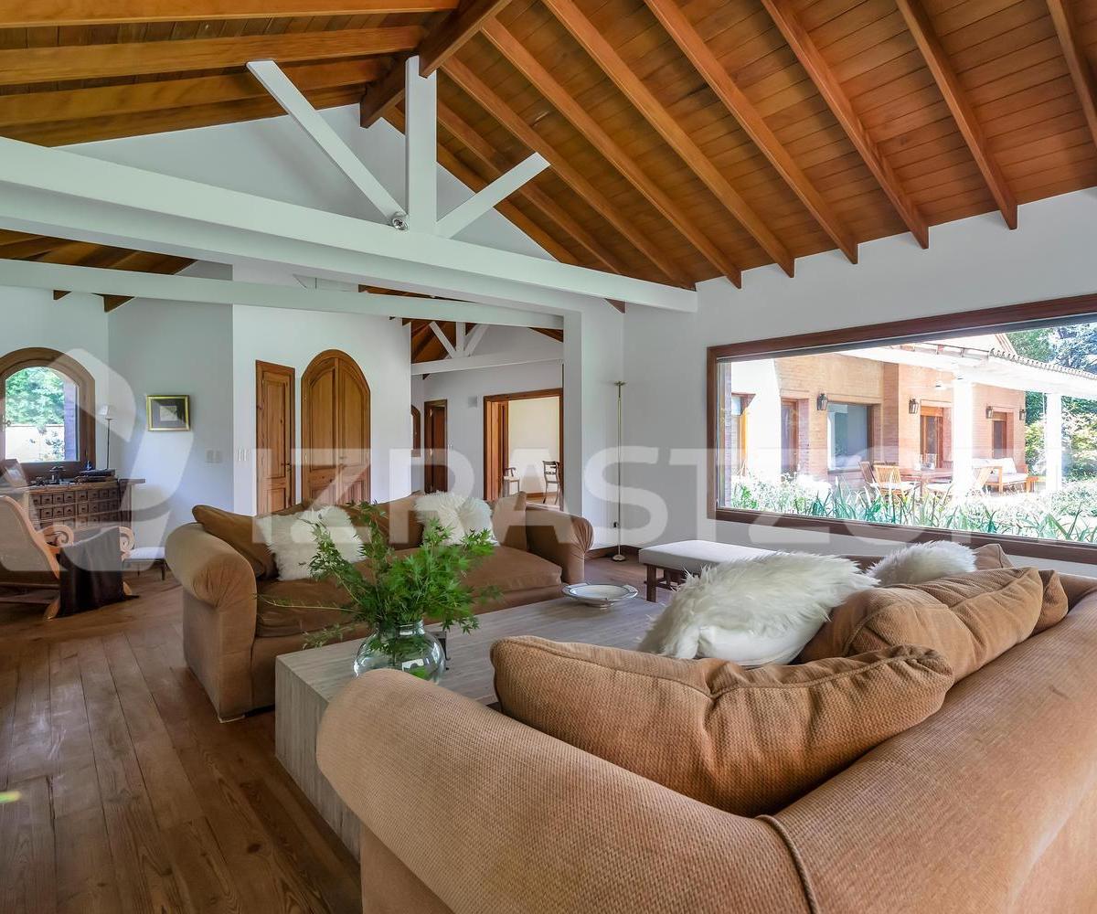 Casa en Lomas de San Isidro 2