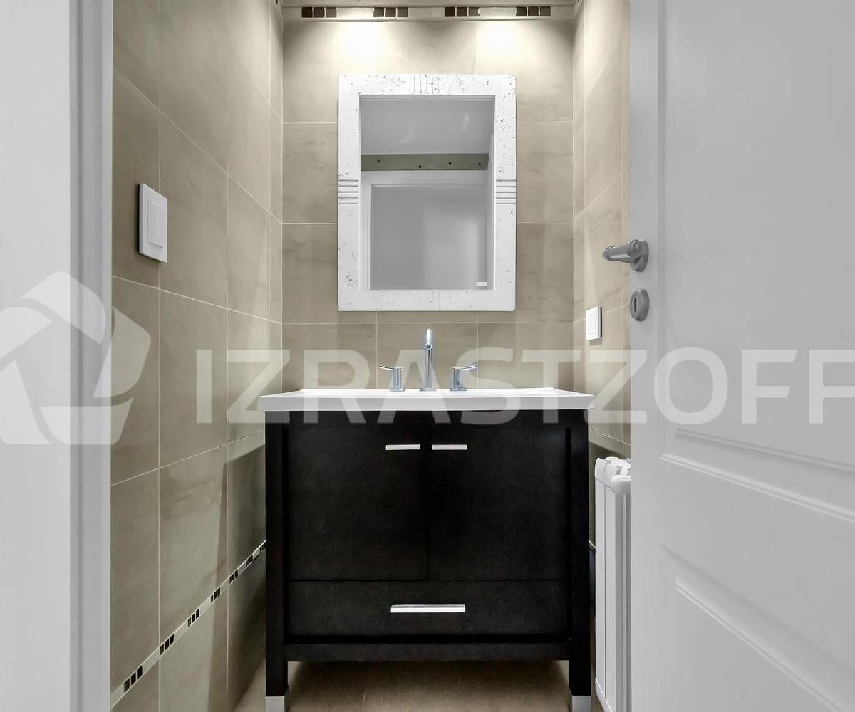 Casa en Venta Amoblada, de Categoría. 2